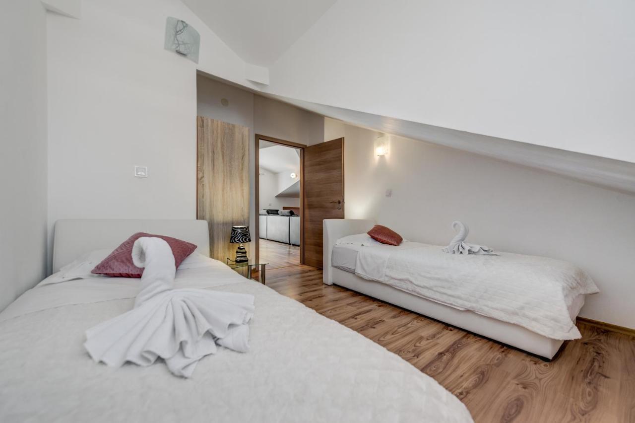 Summer Orchid - Spacious Duplex By The Beach & Ps5 สโตเบรช ภายนอก รูปภาพ